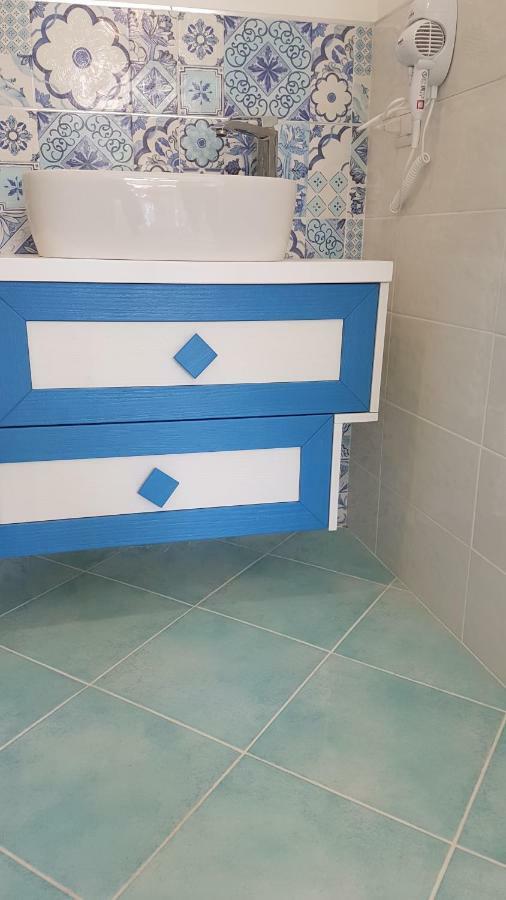 Aquamarine Apartment Nel Cuore Di San Vito San Vito Lo Capo Exteriör bild