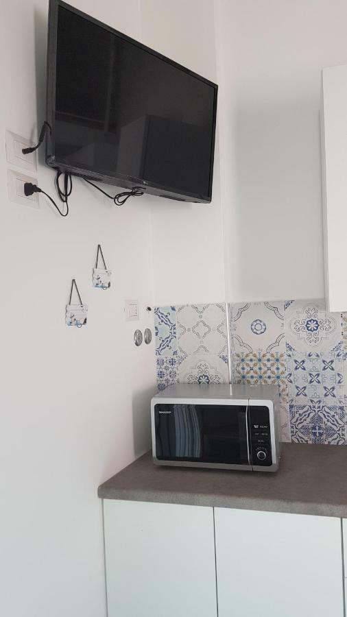 Aquamarine Apartment Nel Cuore Di San Vito San Vito Lo Capo Exteriör bild